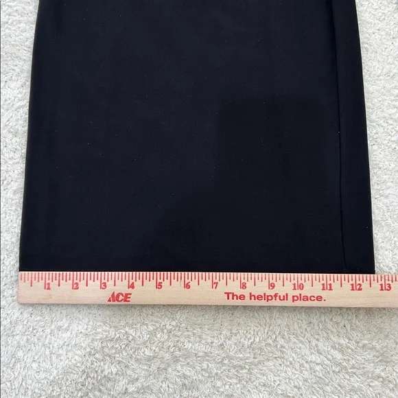 Tahari Black V-Neck Wide Leg Cropped Sleeveless Jumpsuit Size Small stretchy - Picture 7 of 9